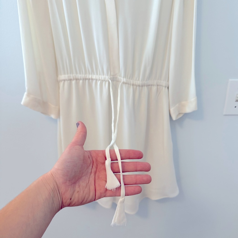 Aritzia Babaton 100% Silk Long Sleeve Bennett Mini Dress in White/Cream Small - Picture 10 of 15